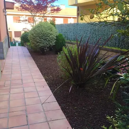 House With 5 Bedrooms In With Furnished Terrace 2 Km From The * Llanes