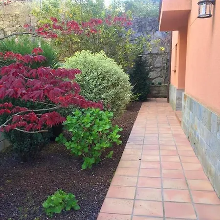 House With 5 Bedrooms In With Furnished Terrace 2 Km From The