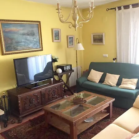 House With 5 Bedrooms In With Furnished Terrace 2 Km From The